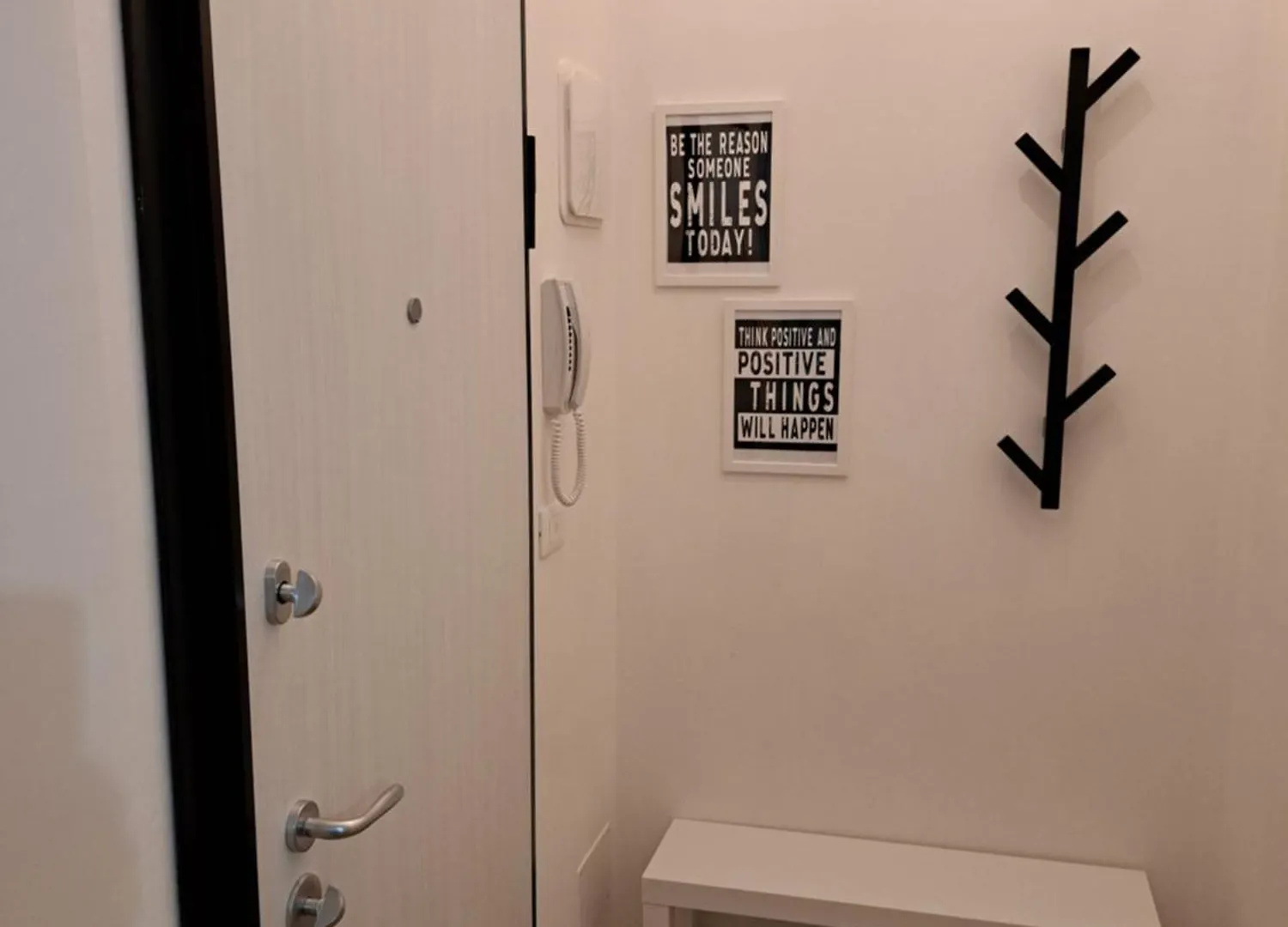Bolognamania Apartments-Pop 0*, Bologna Italy